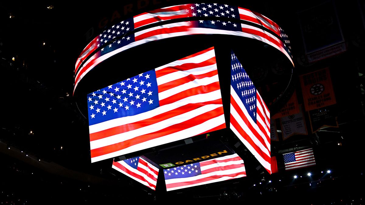 Американец Назар стал автором первого гола нового сезона НХЛ