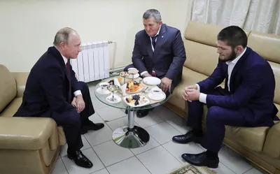 Абдулманап Нурмагомедов, Хабиб Нурмагомедов, Владимир Путин