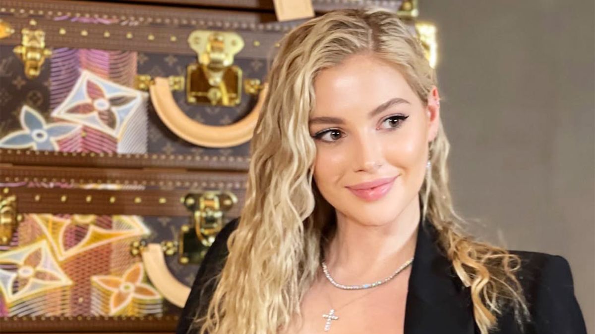 Экс-футболист сборной России объяснил, почему его дочь переехала в другую страну на ПМЖ