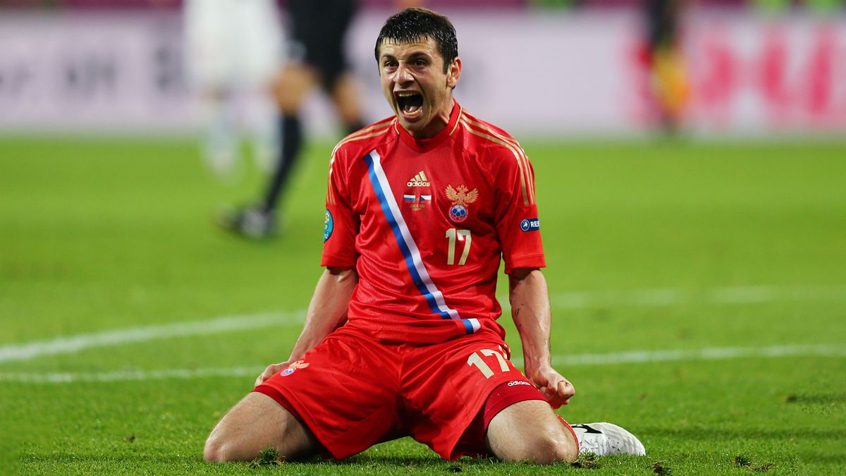 Герой России на Евро-2012 спас жизнь девушке. Он скрывал это несколько лет