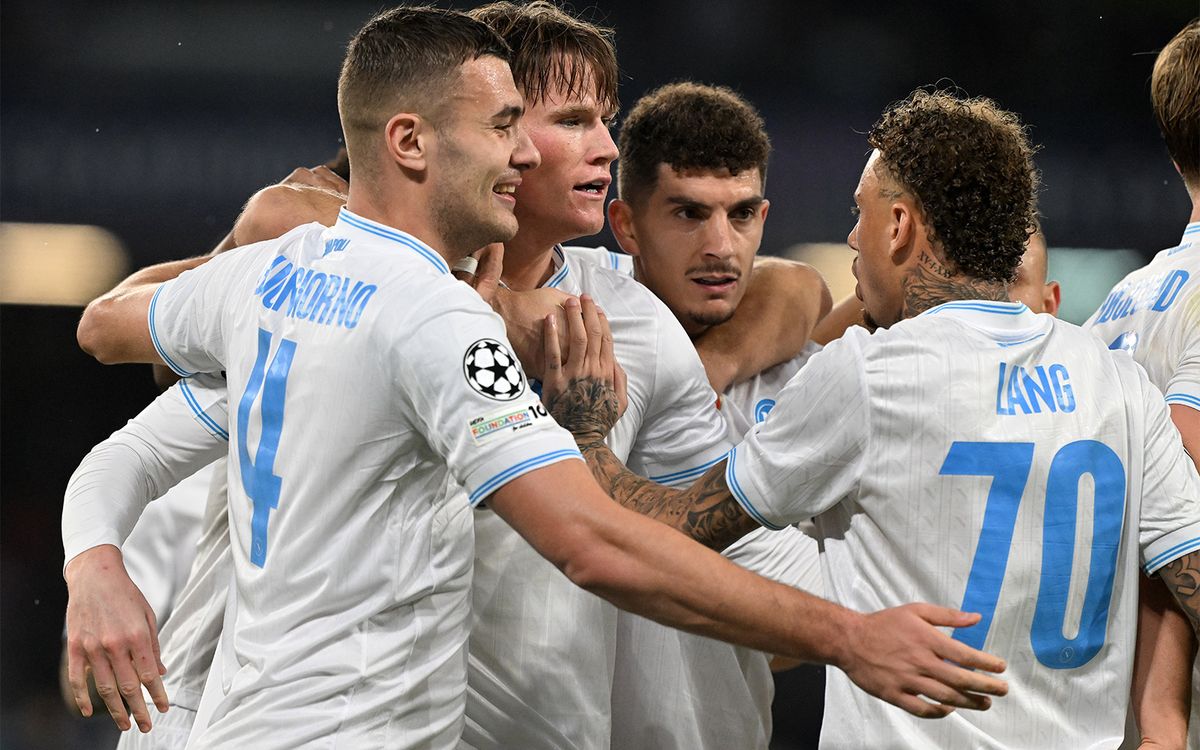 «Наполи» обыграл «Кальяри» в серии пенальти и вышел в 1/4 финала Кубка Италии