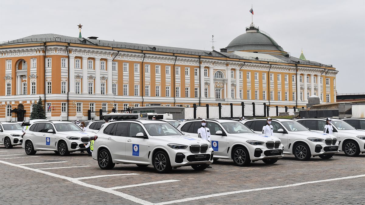 Российские призеры Олимпиады в Пекине остались без призовых автомобилей - 9  апреля 2022 - Sport24