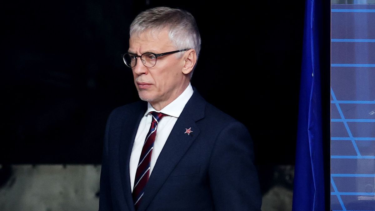 СКА нанес поражение «Металлургу» в КХЛ