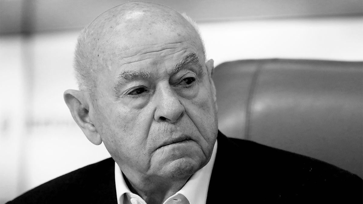 Умер Владимир Камельзон