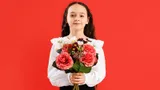 Какие цветы дарить на 1 сентября: бюджетные и стильные варианты