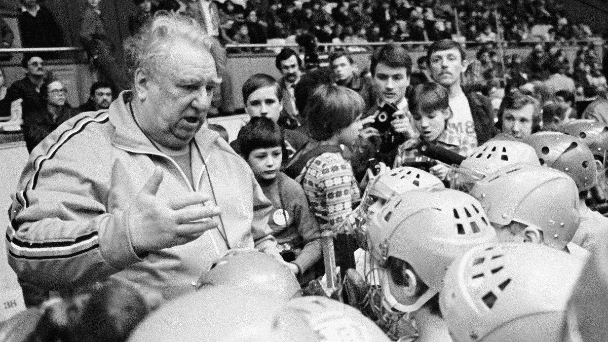 Он был истинным патриотом и отказывался предавать СССР! Как великого Тарасова поразил простой советский мальчишка