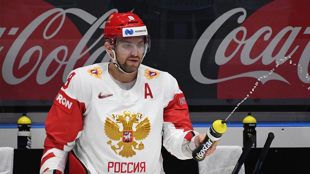 Ларионов выбрал состав сборной России на Олимпиаду: Панарин в центре, Демидов и Овечкин в одном звене