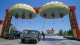 Почему в СССР делали заправки с подачей бензина сверху: в этом был практический смысл
