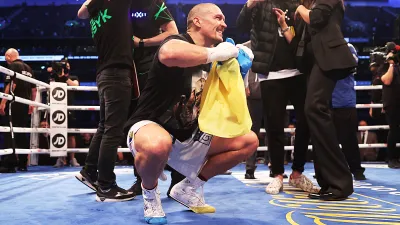 Александр Усик