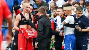 Фанаты «Динамо» высмеяли «Спартак», Станкович опять обматерил судью. Как дерби превратилось в бойню