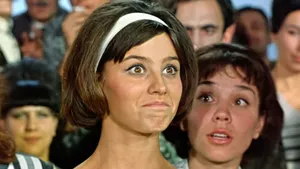 Тест по фильмам Гайдая к 8 Марта: угадайте кино по кадру с женским персонажем