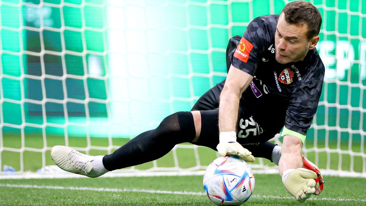 Спасение Акинфеева признано лучшим сейвом недели в Кубке России: видео