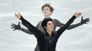 Русский фигурист-чемпион Олимпиады помогает герою Казахстана вернуть звездный статус. Live