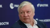 Карпов раскритиковал FIDE за отсутствие россиян в топ-10 рейтинга: «Идиотизм — считать уровень по коэффициенту»