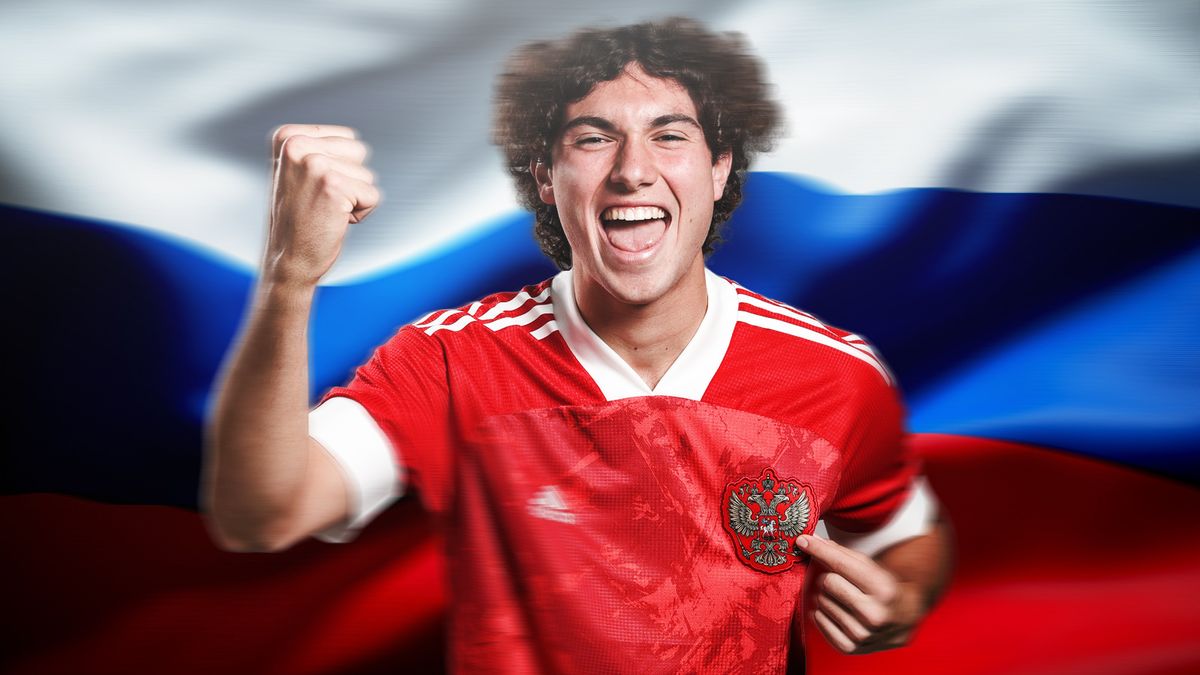 Футболист с матчем за сборную России хочет сменить гражданство на армянское — источник