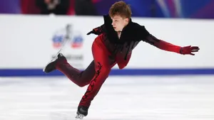 Фигурист Семененко впереди олимпийского чемпиона на турнире в Словакии. Его квад-риттбергер — просто восторг