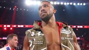 Великий чемпион завершит карьеру после страшной аварии? Джошуа может уйти из-за ДТП, в котором погибли его друзья