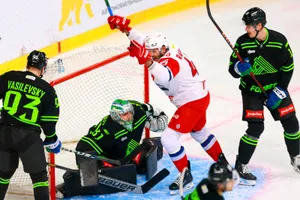 «Локомотив» впервые выиграл Медовое побоище!