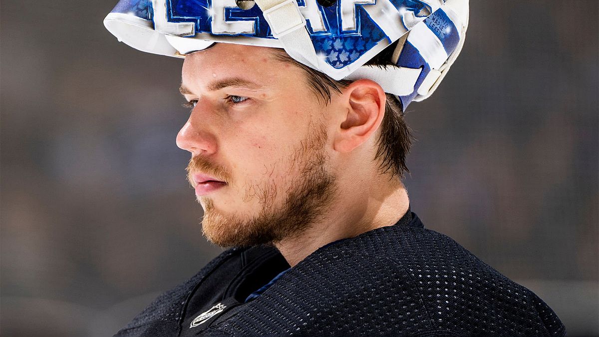 «Не дай бог, сдохнет прямо на игре». Разин пошутил на вопрос о том, почему «Металлург» не вернул Самсонова