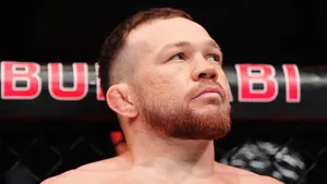 Великий русский чемпион совершил чудо. Петра Яна списали после поражений, но он вернулся и заслужил бой за пояс UFC