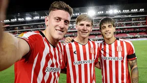 Над футболистом ЦСКА смеялись в России — а теперь Гайч сотворил чудо на родине