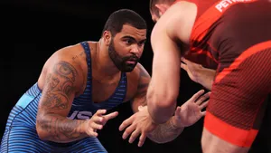 125-килограммовый чемпион Олимпиады врывается в UFC. Стивсон дебютирует в лиге на турнире с Макгрегором