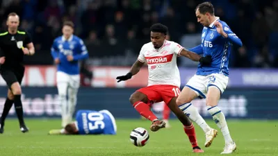 Маркиньос (1999), Максим Осипенко