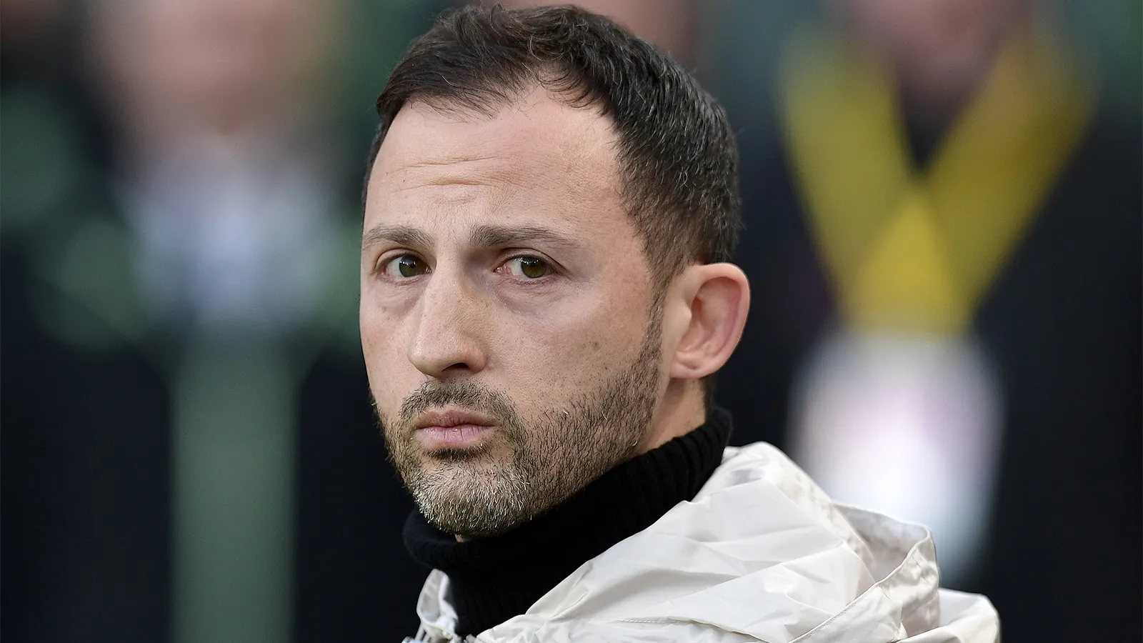 Игроки Фенербахче на поле после пропущенного гола