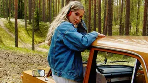 «В моменте плакала и смеялась». Закончила со спортом в 19, фанатела от ABBA и стала певицей