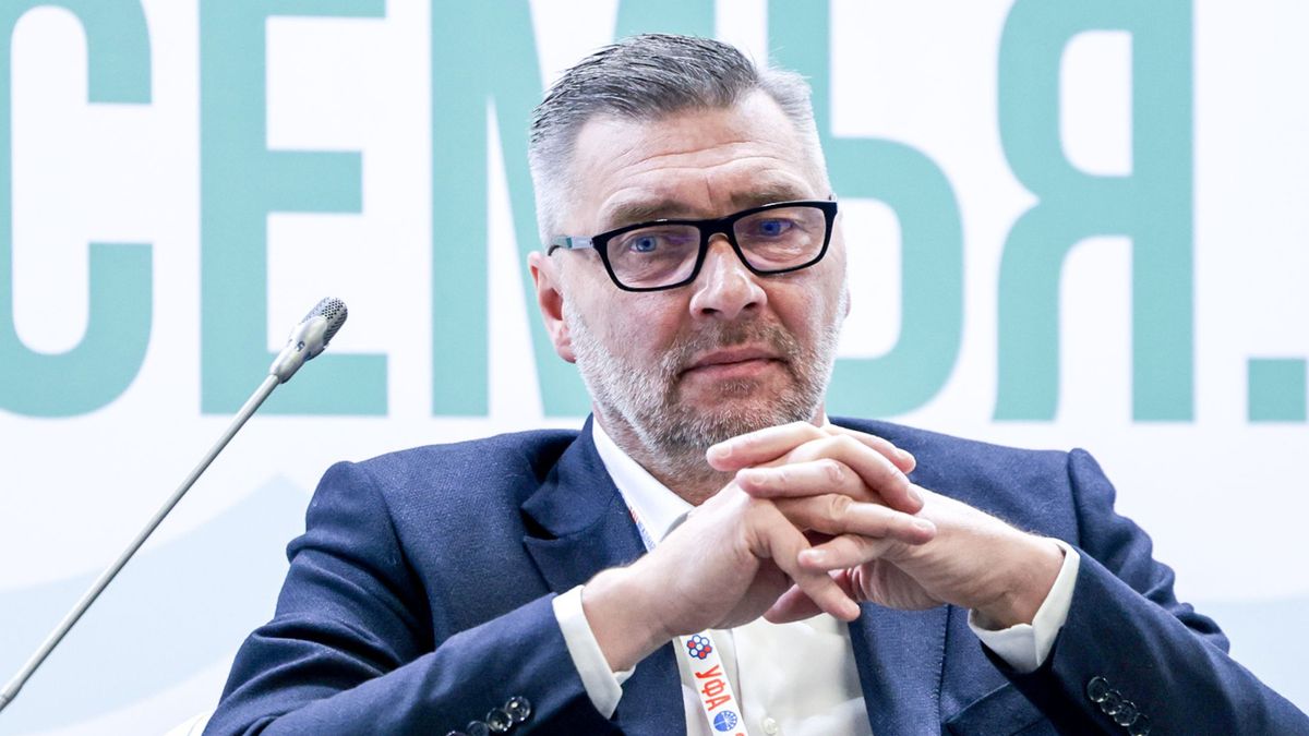 «Локомотив» официально объявил о назначении Овчинникова директором клубной академии