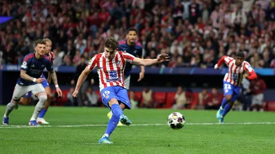 Хулиан Альварес