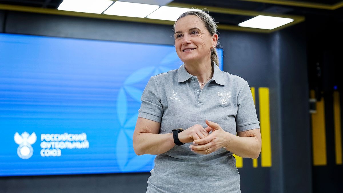 Специалист из Испании будет работать с женщинами-судьями в РФС