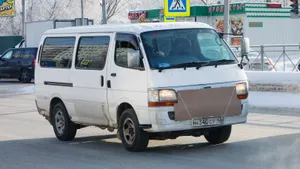 Картонка перед радиатором на зиму: полезно или вредно?