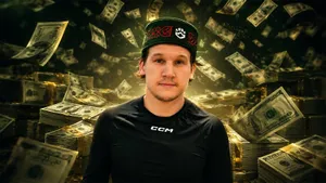 Самый дорогой игрок КХЛ получит 120 миллионов! Барабанов никогда не был топ-бомбардиром, но сорвет куш на Урале