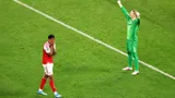 Сафонов выиграл серию пенальти в финале ЛЧ, не отбив ни одного удара