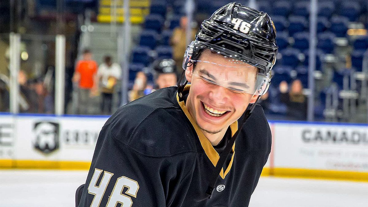 Гоголев будет получать 17 миллионов рублей по новому контракту с «Ладой»