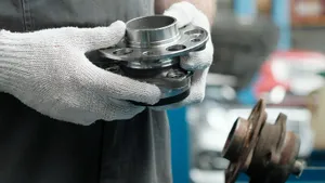 Оригинальная запчасть против аналога: в каких случаях можно сэкономить?