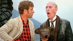 Тест на знание «12 стульев»: продолжите цитаты героев из фильма великого Гайдая