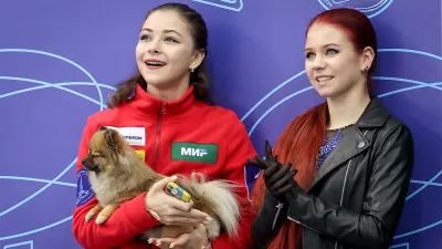 Софья Самоделкина, Александра Трусова / Игнатова