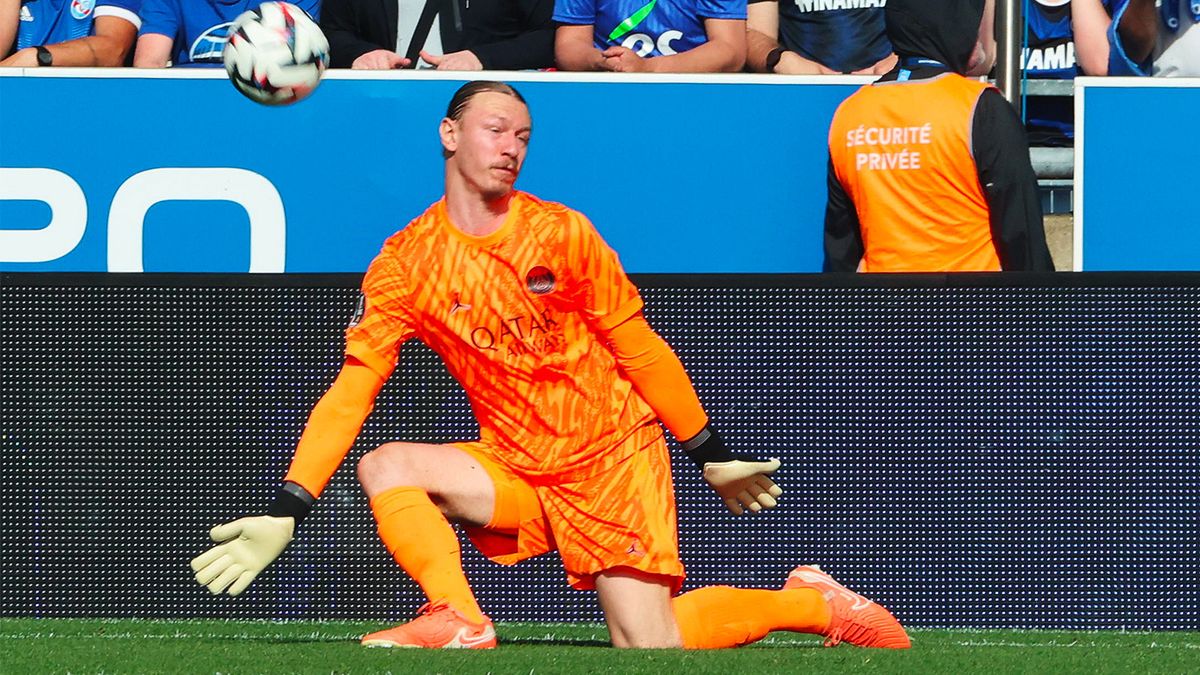 Руководитель L'Equipe: «Двух «сухих» матчей Сафонова недостаточно, чтобы бросить вызов Шевалье»