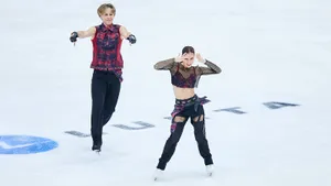 Отказавшиеся от России фигуристы Дэвис и Смолкин пережили унижение в Финляндии. Судьи устроили показательную порку