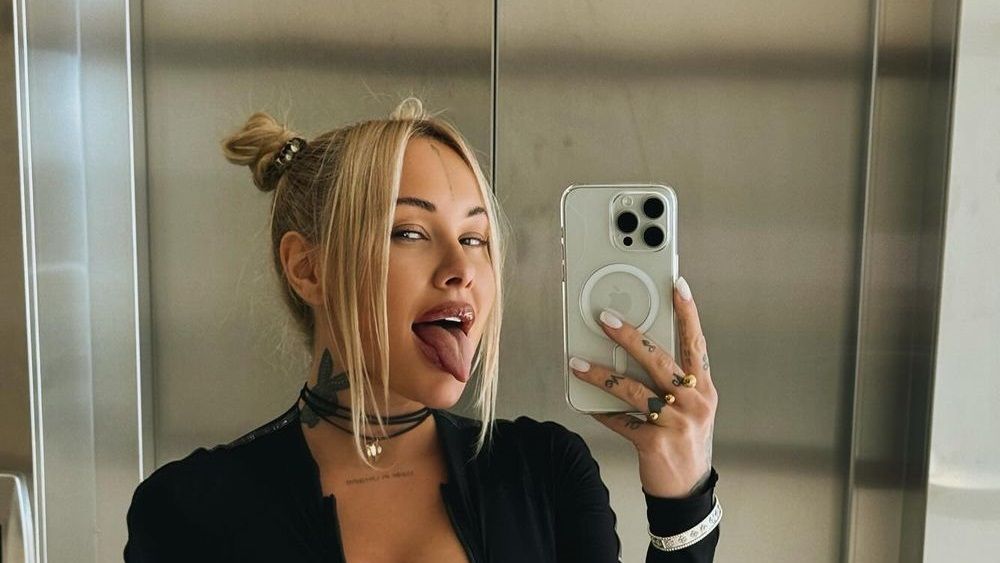 «Как поставить «метку» мужчине? Присесть на лицо». Бывшая жена ...