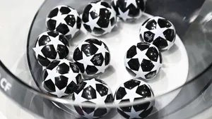 Собери все команды ЛЧ на «Чемпионский рейс» и получи бонусы! Красочная игра от FONBET