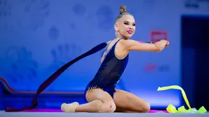 Ученица Кабаевой на Кубке Сильнейших получила нереальные баллы. Заочно Кононова улетела от мировых лидеров