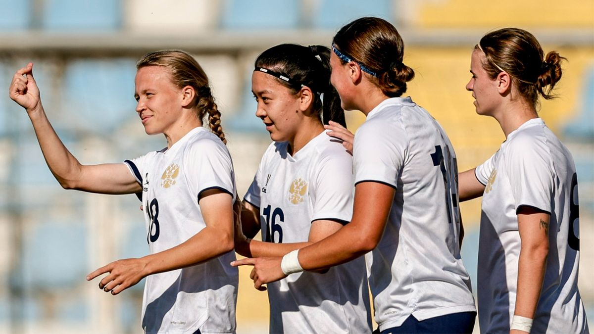 Женская сборная России осталась на 28-й позиции в рейтинге ФИФА