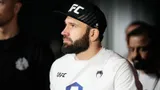 Устрашающий нокаутер из России прихлопнет американца в UFC. Прогноз на Азамат Мурзаканов — Девин Кларк