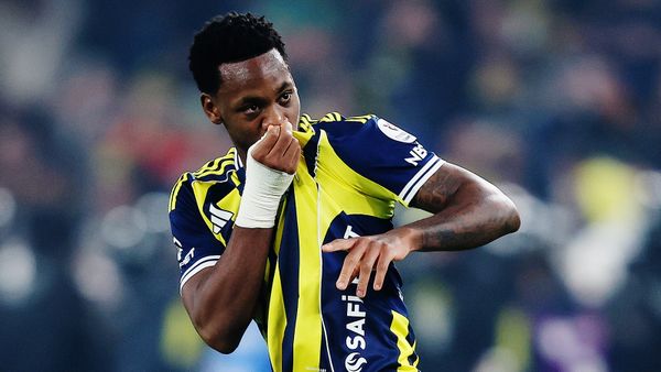 Трансфер скандального футболиста в «Зенит» — большая ошибка: почему клубу навредит переход Дурана