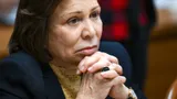 Родниной после победы в Америке пришлось спрятать герб СССР. Все из-за наших хоккеистов, проигравших американцам