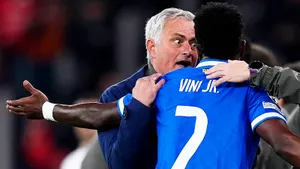 Винисиуса довели в Португалии: назвали обезьяной, освистали, кинули бутылкой — скандал в Лиге чемпионов