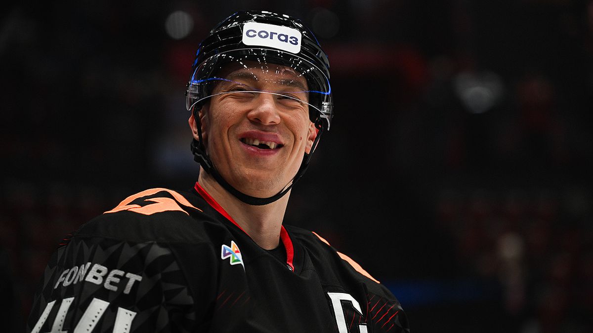 Канадец из «Авангарда» оценил игру Шарипзянова: «Может войти в историю, это потрясающе»